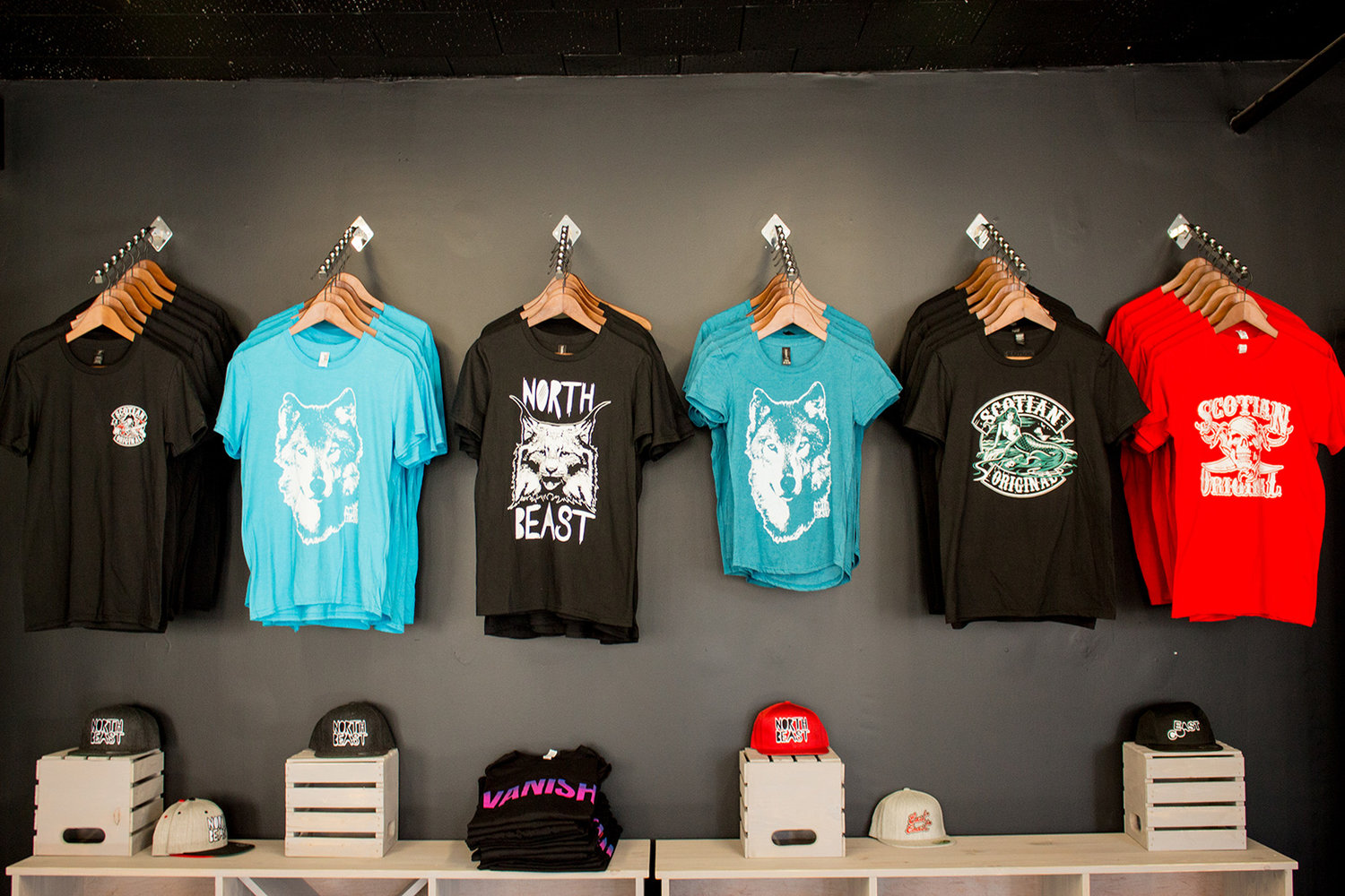 tee shirt shop