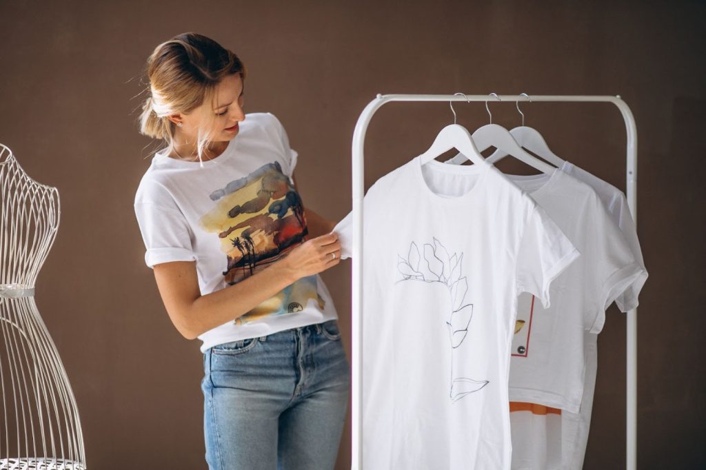 Women’s T-Shirt Trends - Elegance in Simplicity